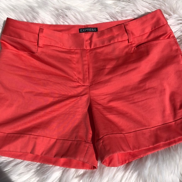 Express hot pink editor shorts - Picture 2 of 5
